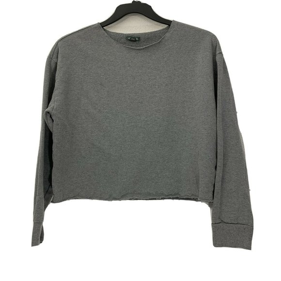Wild Fable Gray Raw Edge Basic Fleece Cropped Pullover Sweatshirt Womens Size M